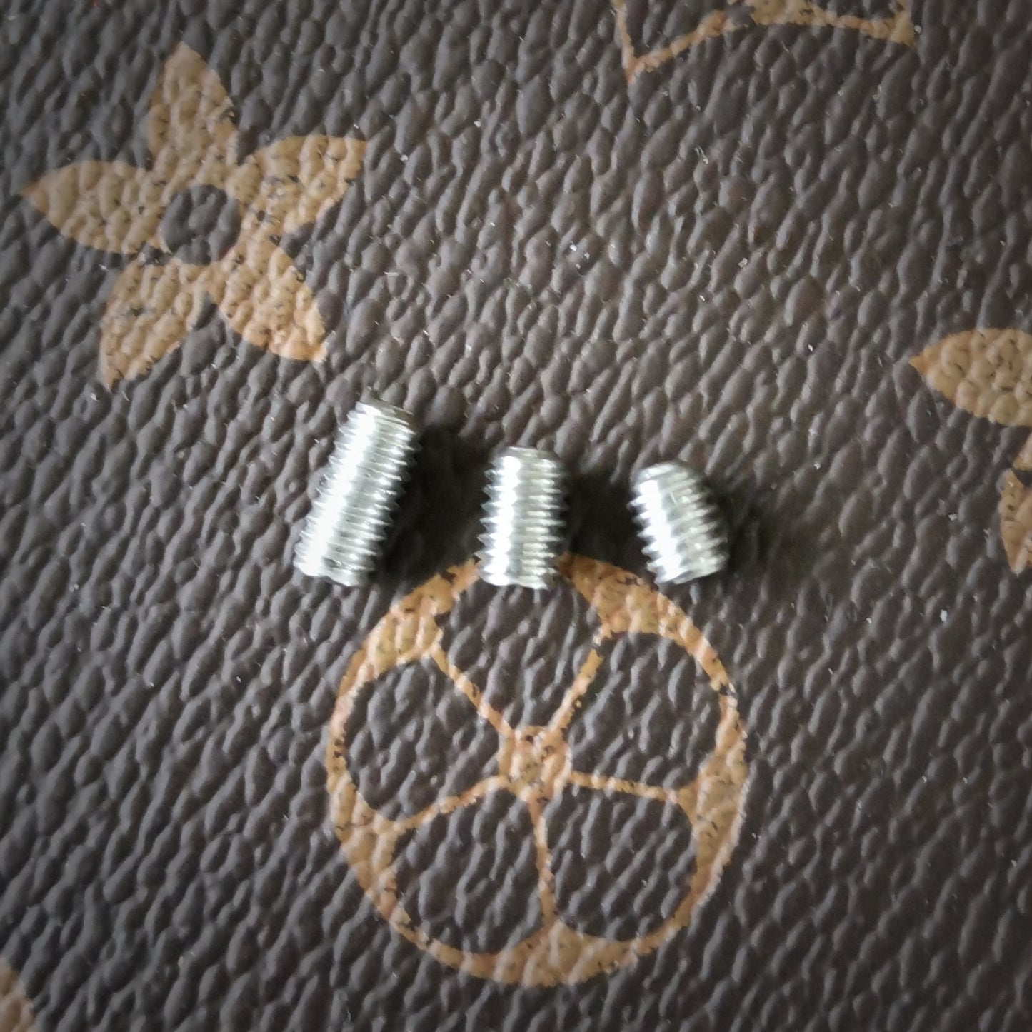 Button Spacers / Washers / Shims & Grub Screws