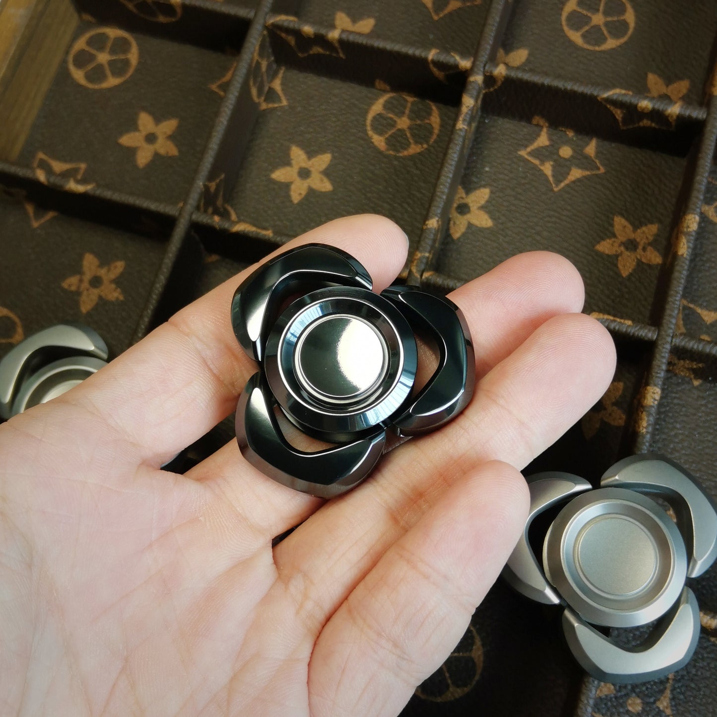 Moonlight - [Tri Fidget Spinner]